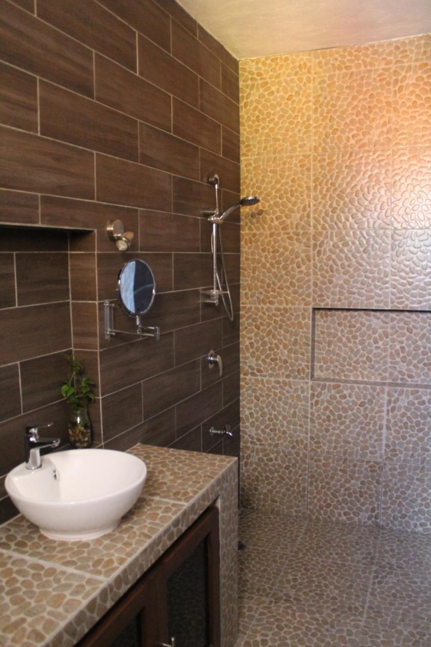 Casa Tunich Naj Bed & Breakfast Валядолид Екстериор снимка