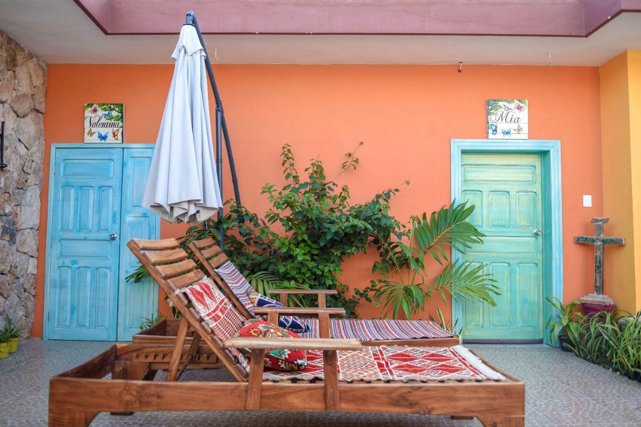 Casa Tunich Naj Bed & Breakfast Валядолид Екстериор снимка